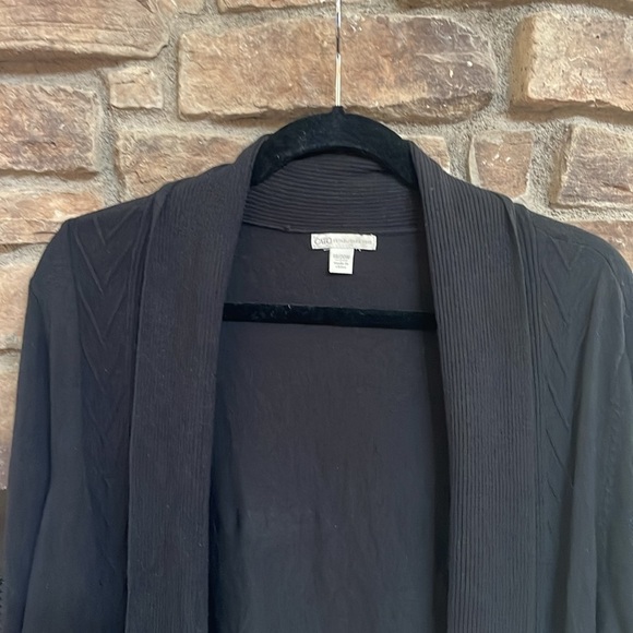 Black high low cardigan. Size 18/20 W. - Picture 3 of 9